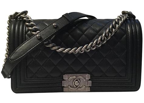 chanel boy bag caviar